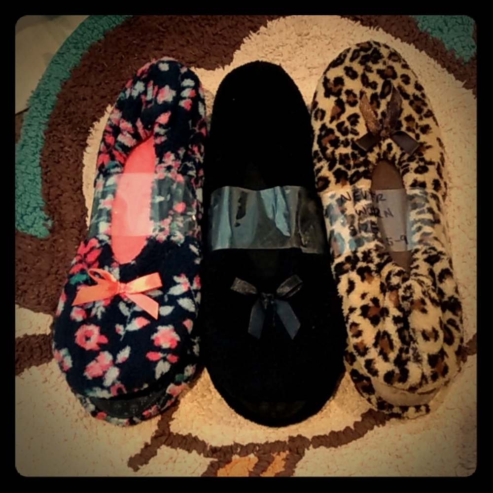 3 winter house shoes